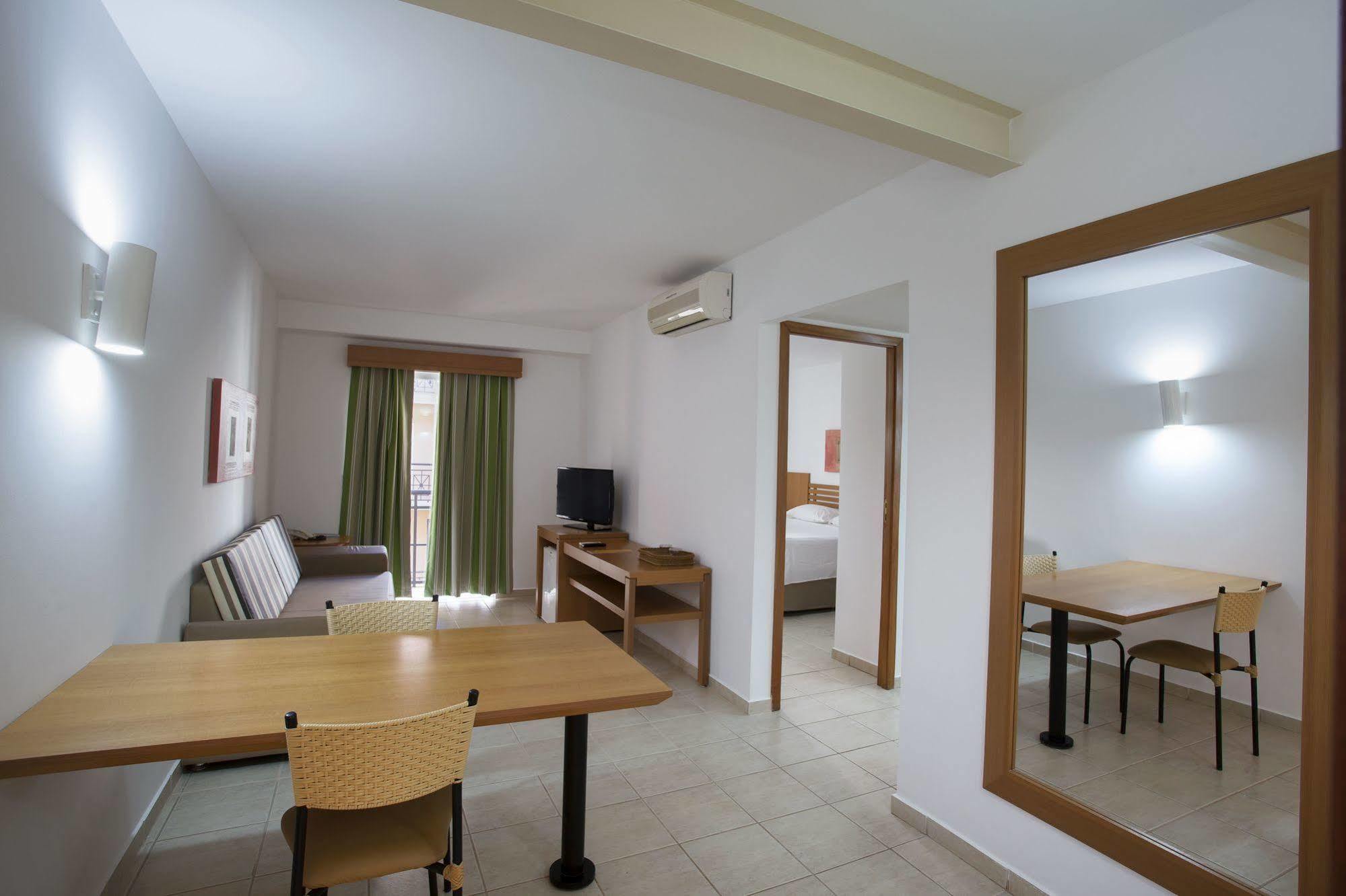 Rio Quente Resorts - Hotel Giardino Экстерьер фото